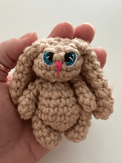 Bitsy Bunny – Free Online Crochet Pattern
